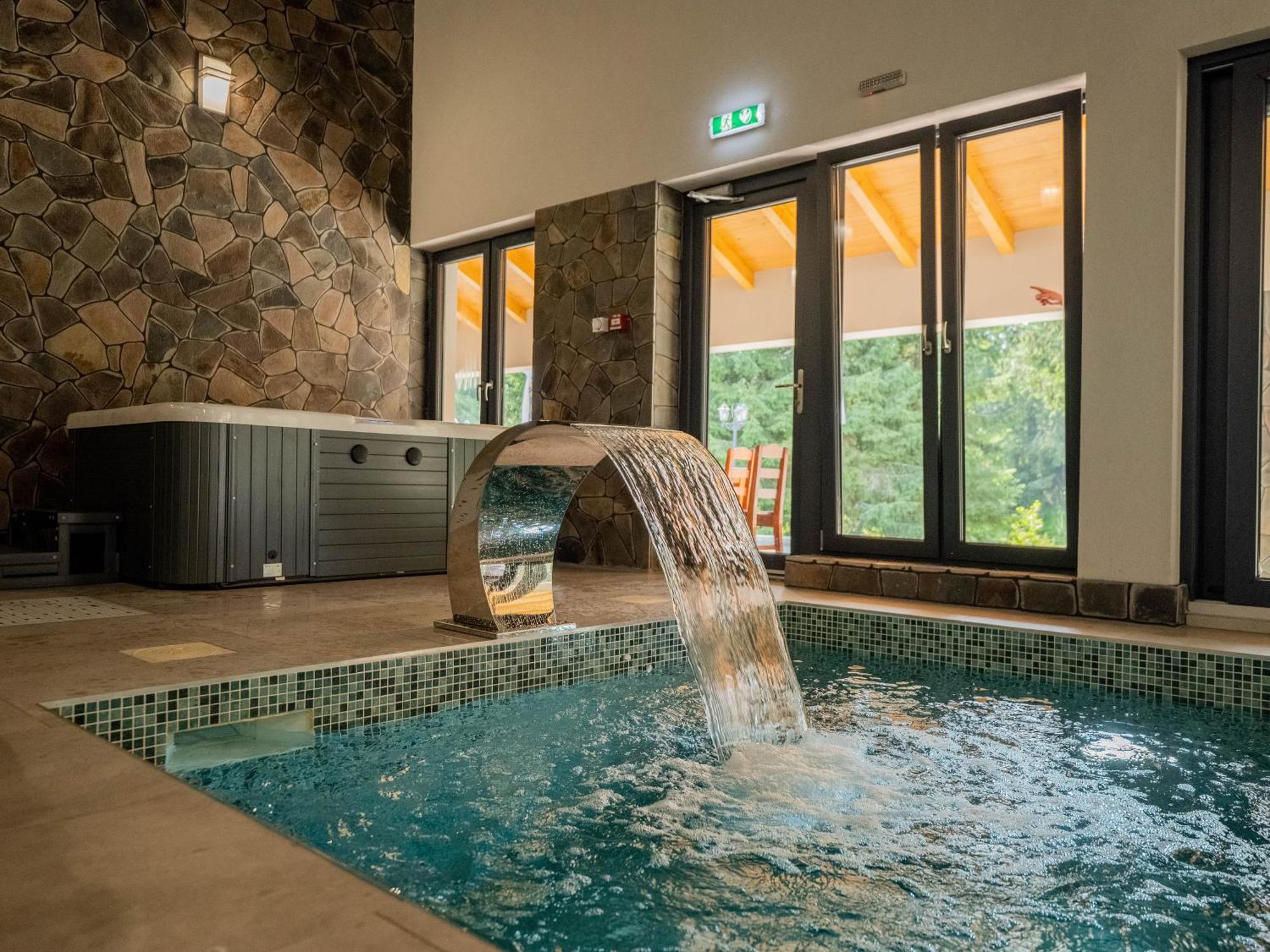 Apuseni Park Padis Hotel Bondoraszó Kültér fotó